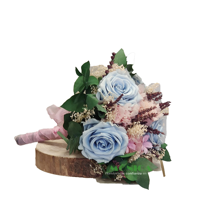 Ramo de flores preservadas